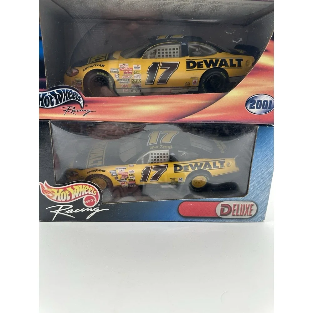 HOT WHEELS NASCAR 1:24 MATT KENSETH #17 DEWALT DIECAST CAR 3 CAR LOT